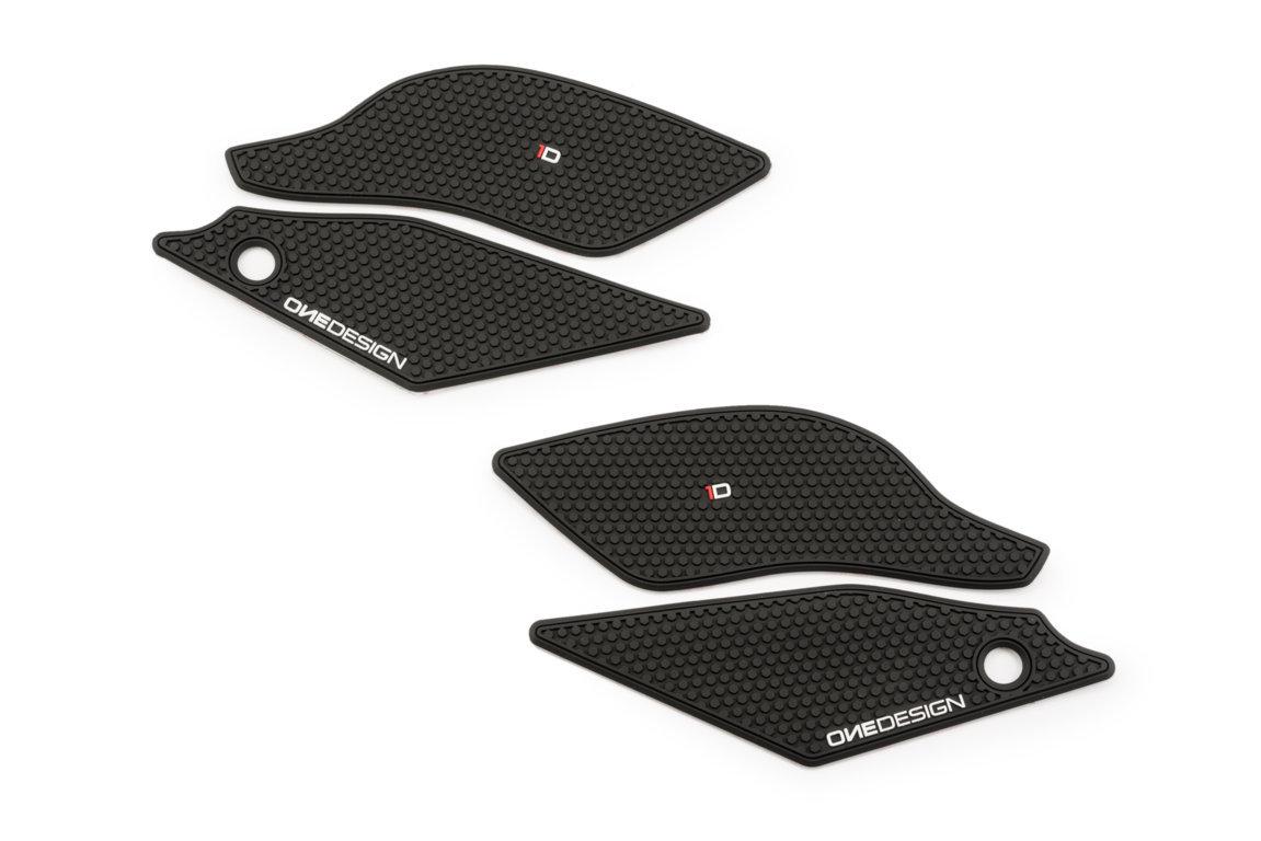 LATERAL TANK PADS YAMAHA YZF-R1/M C/BLACK